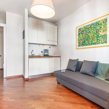 Apartman Guesthost - & Comfy With Veranda