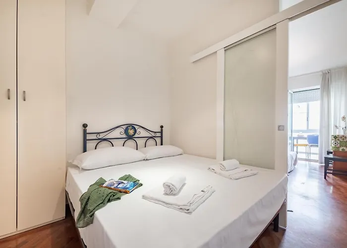 Appartamento Guesthost - & Comfy With Veranda