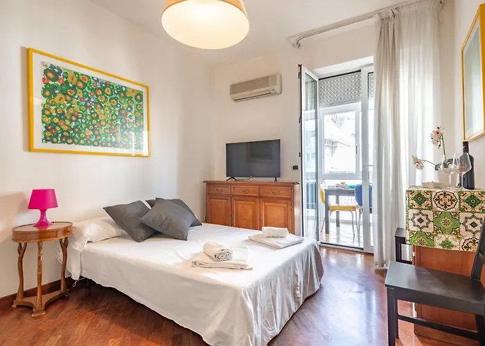 Guesthost - & Comfy With Veranda Apartment *